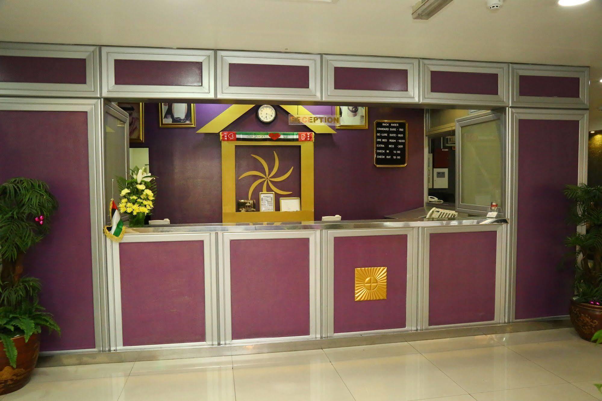 Golden Square Hotel Apartments Ντουμπάι Εξωτερικό φωτογραφία