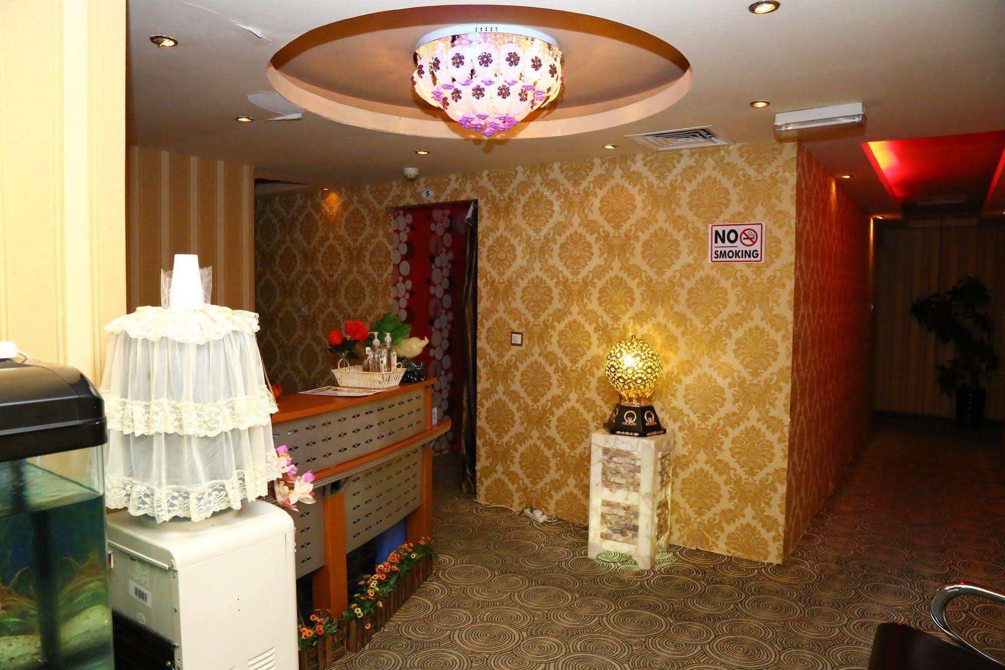 Golden Square Hotel Apartments Ντουμπάι Εξωτερικό φωτογραφία